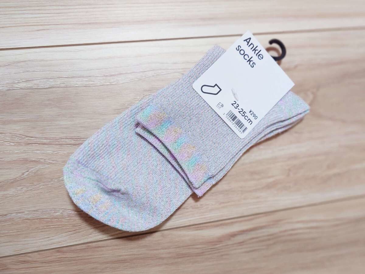 「ラメアンクルソックス」