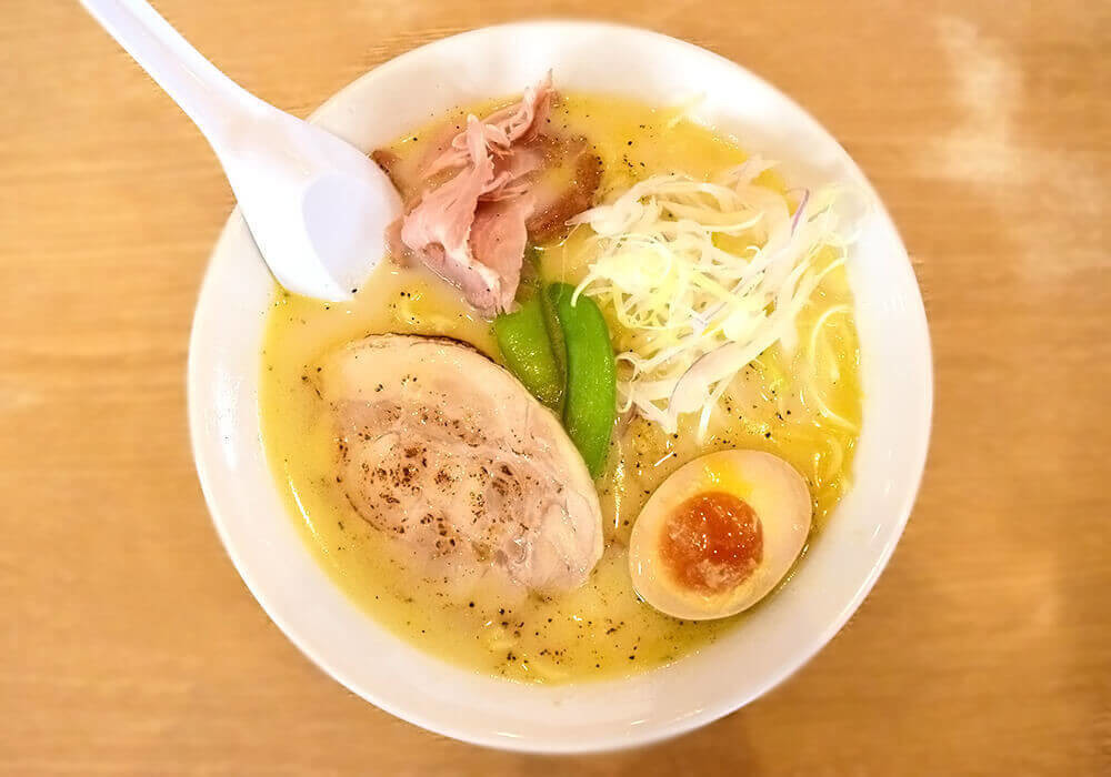 丸源ラーメン「濃厚鶏白湯そば」