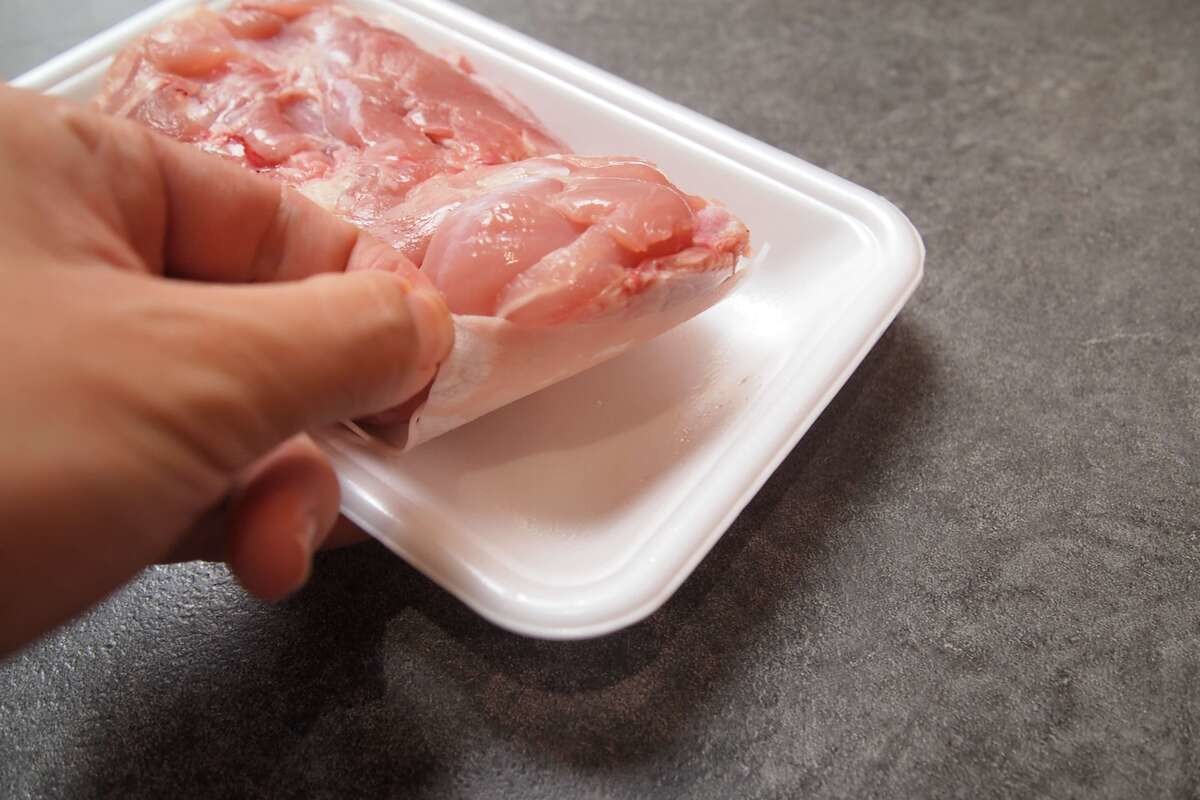 新鮮な鶏肉の見分け方