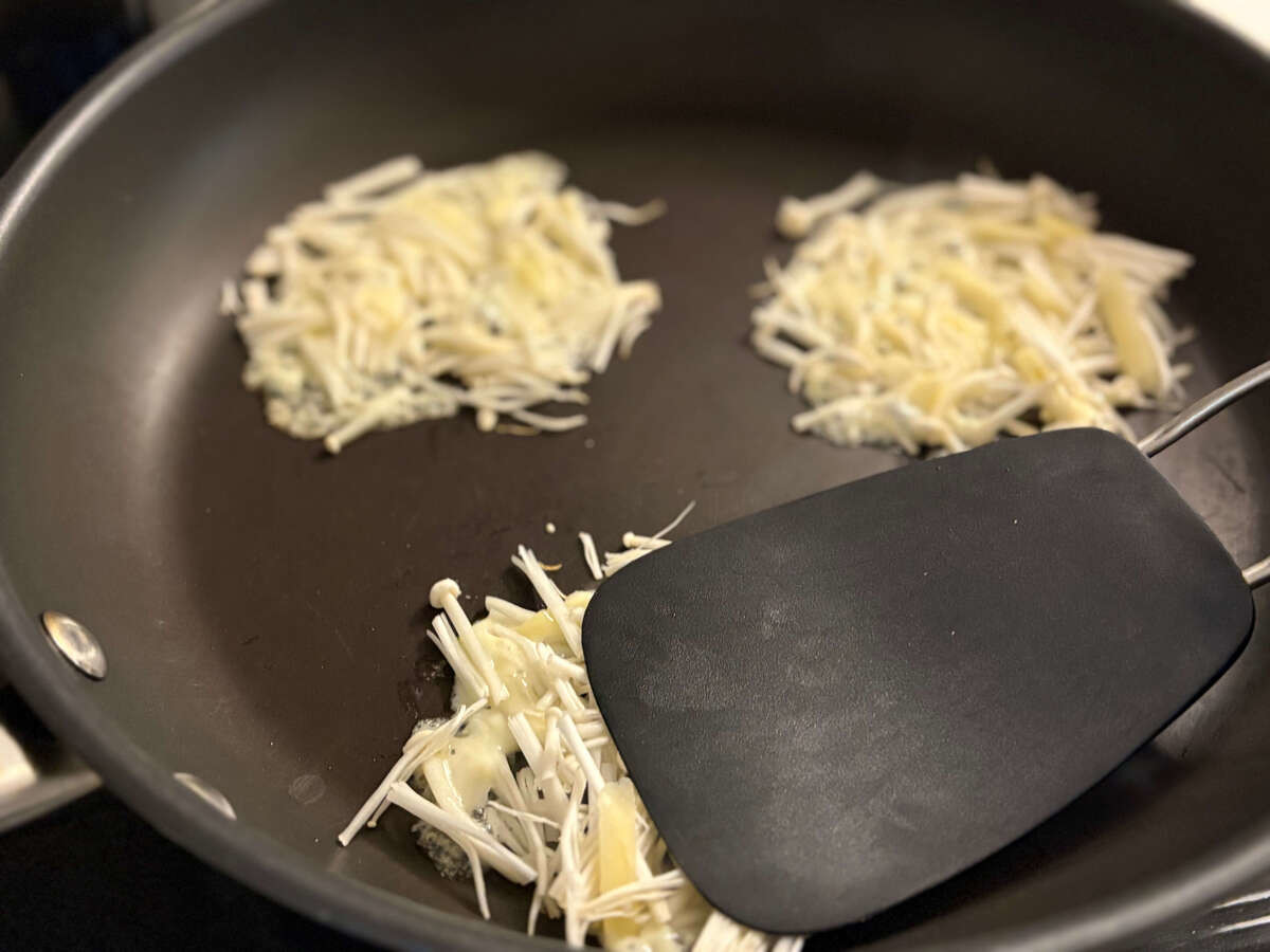 タサン志麻さん「えのきガレット」のレシピ