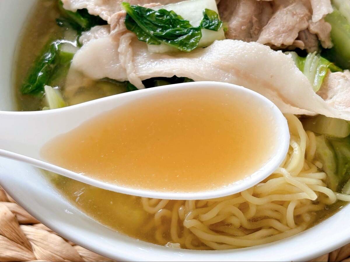 けんますクッキングさん「ジェネリック神座ラーメン」