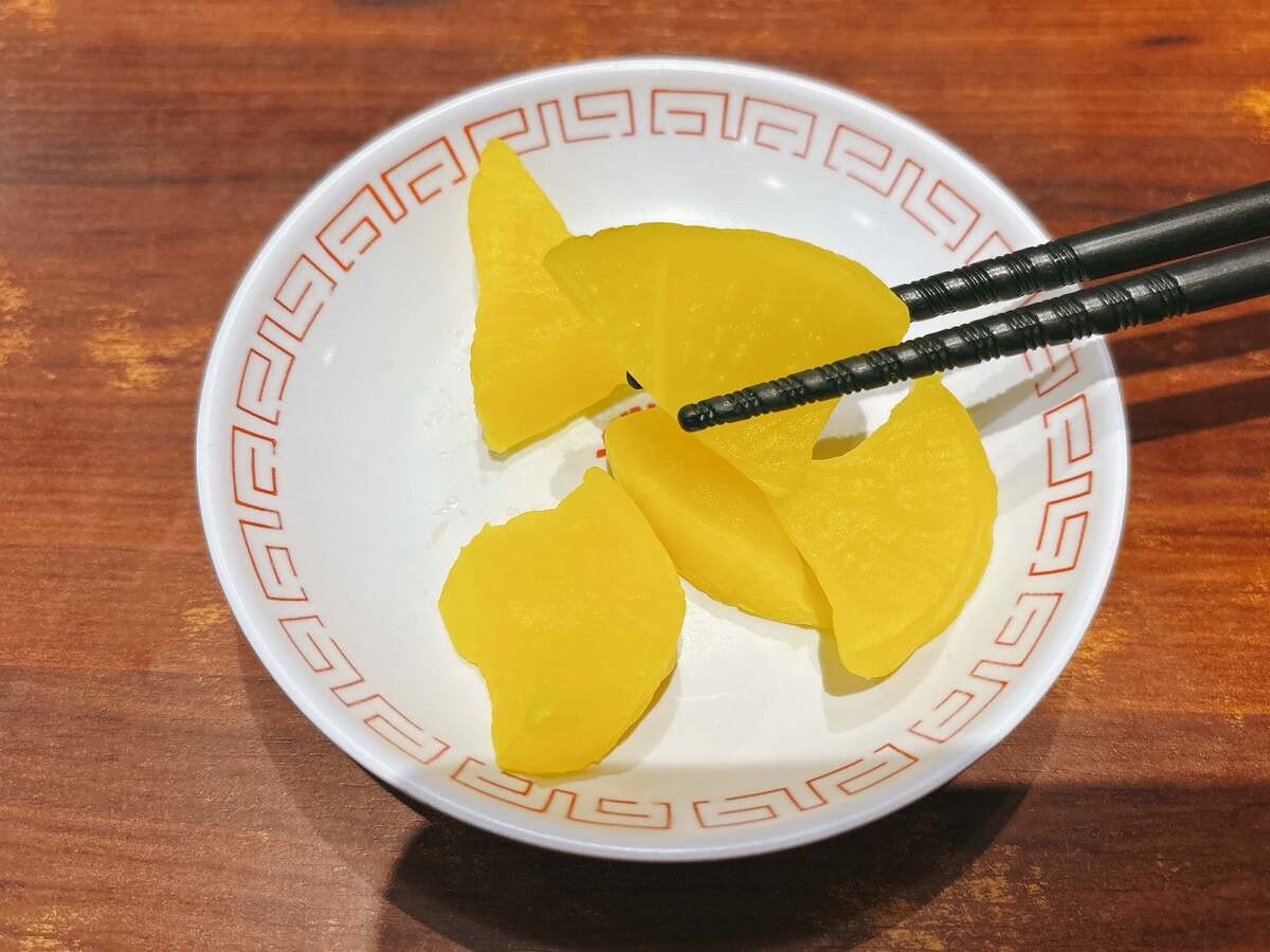 魁力屋「京都漆黒醤油ラーメン」