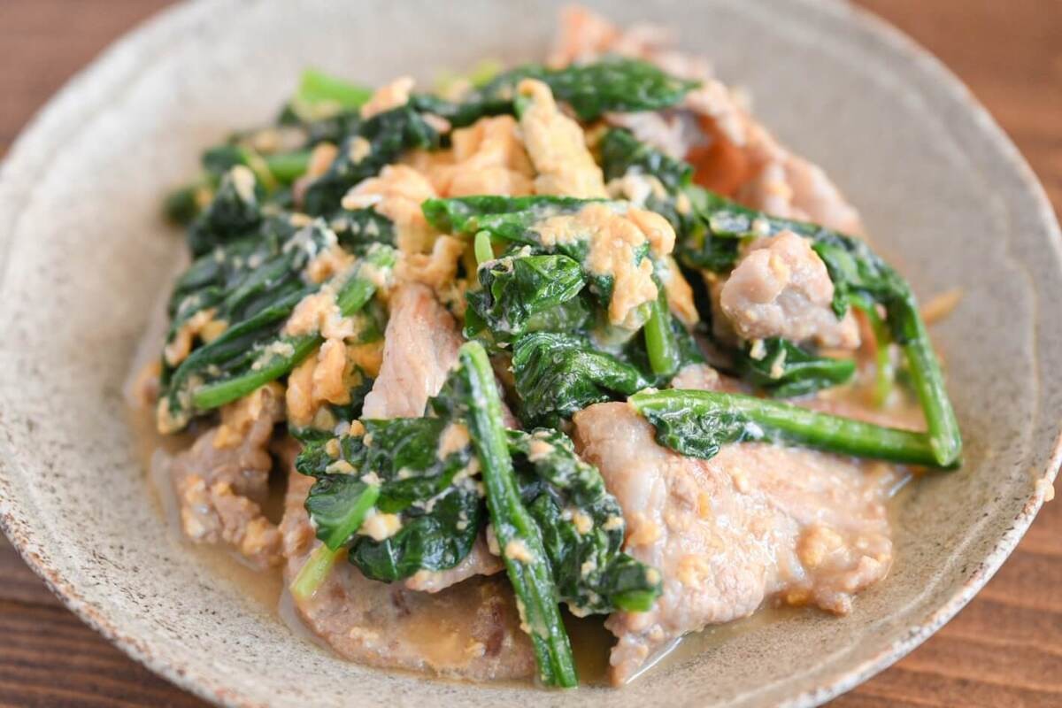 ミツカン「豚肉とほうれん草のとろたまバタぽん炒め」