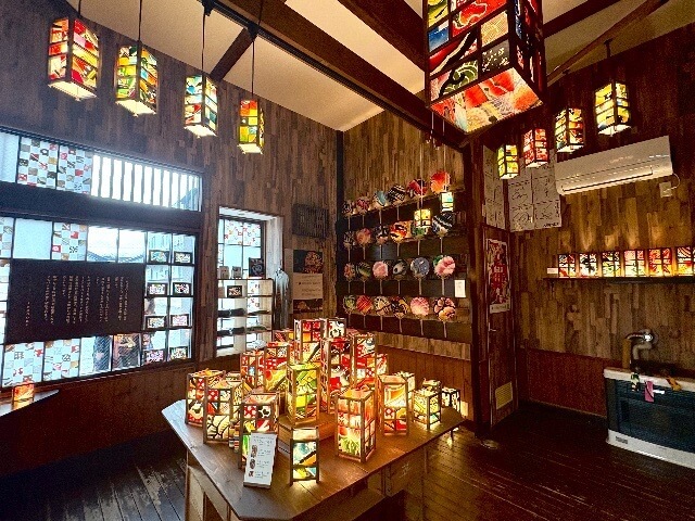 中町こみせ通り