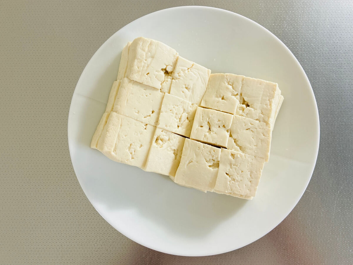 豆腐のコロコロガーリックステーキ