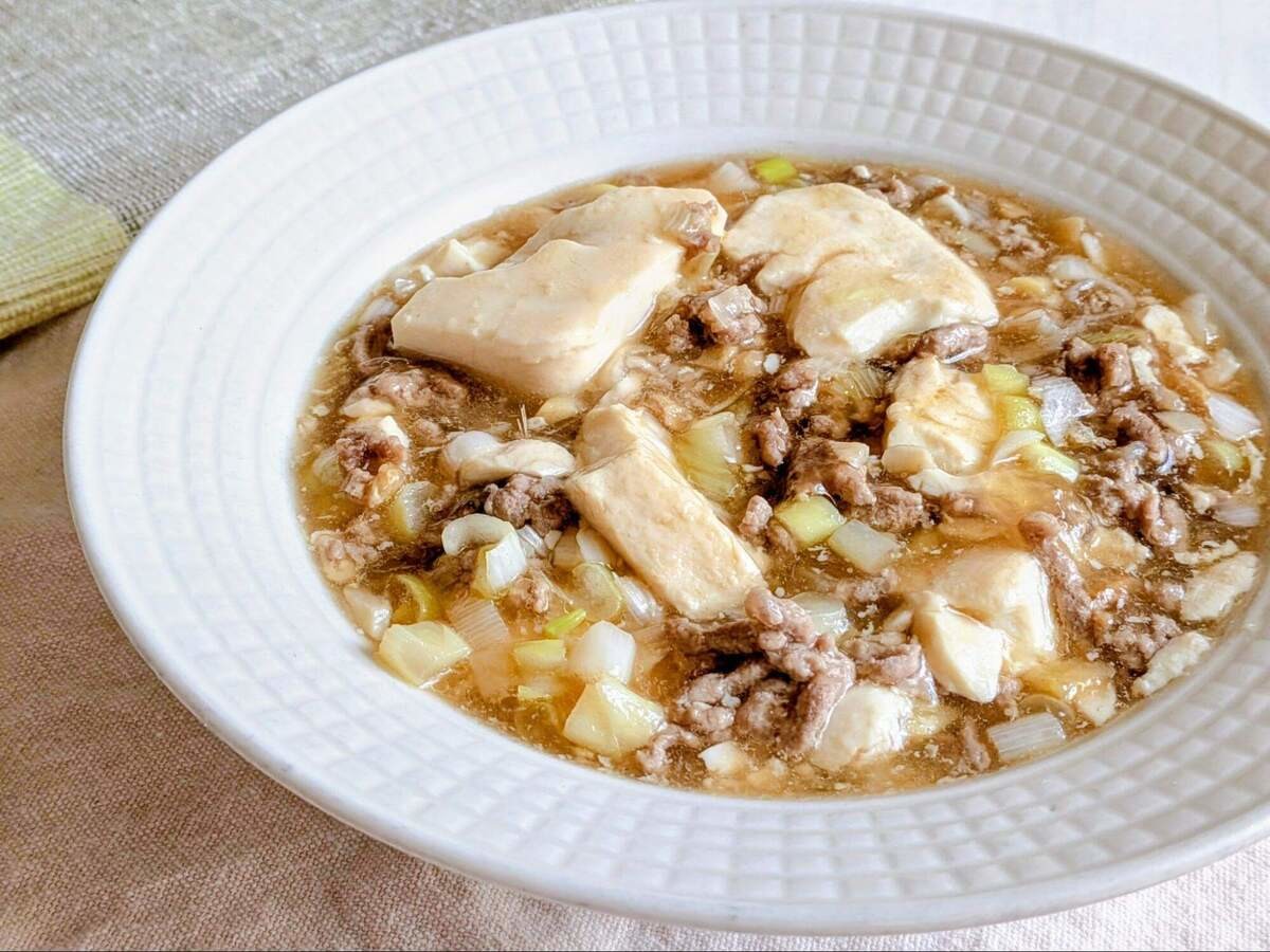 豆腐とひき肉の煮物