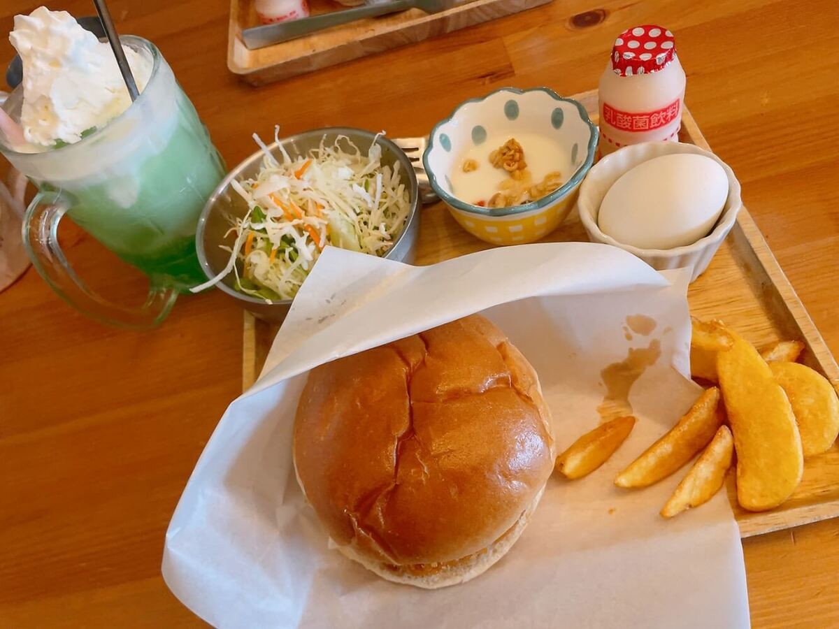 食堂カフェ瀬里奈