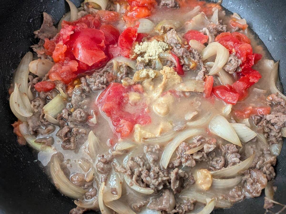 和田明日香さん「みそハヤシライス」