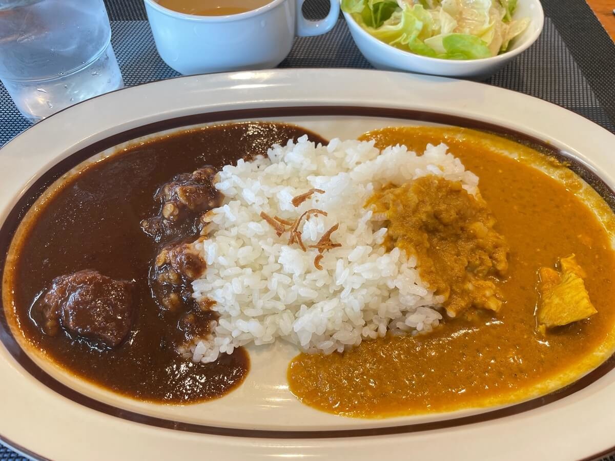 「バナナマンのせっかくグルメ」で紹介！『カレーハウスいんでいら』