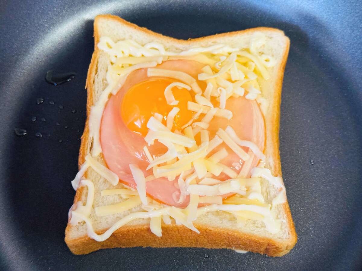 卵チーズトースト