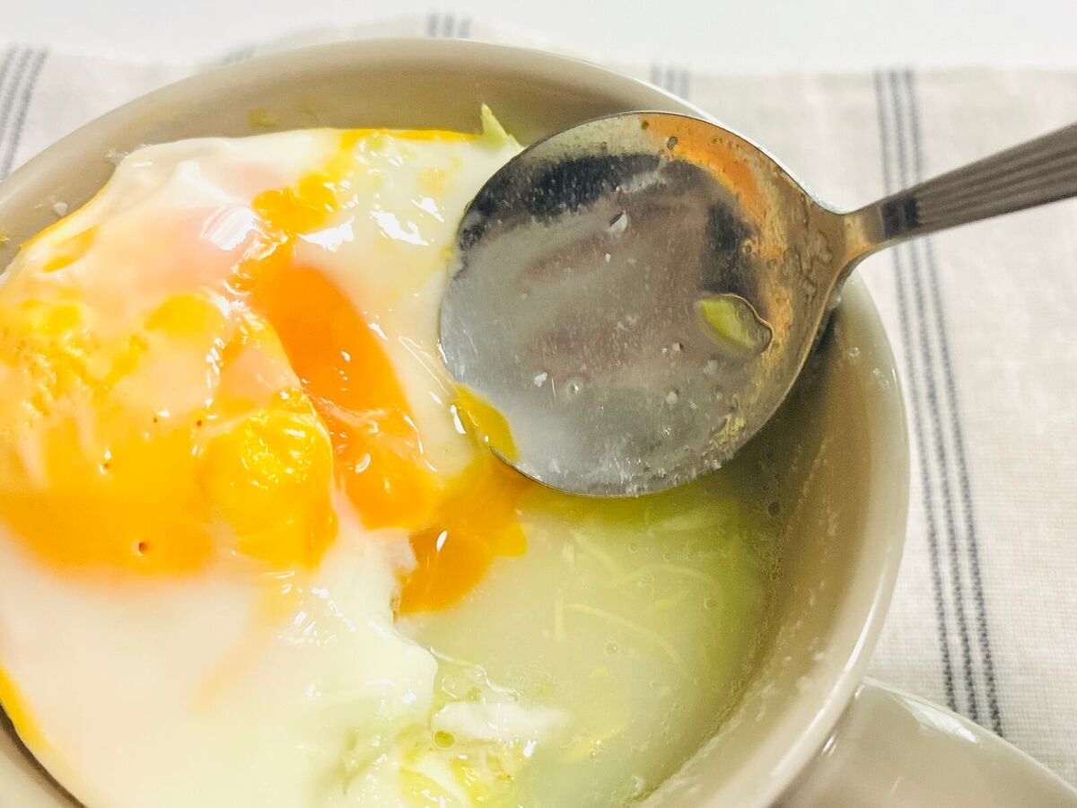 キャベツたっぷりマグカップスープ