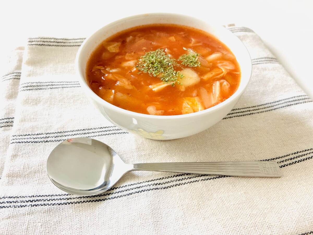 パスタソースでミネストローネスープ