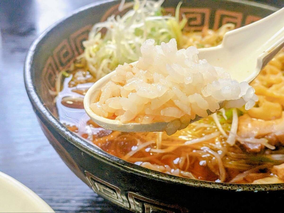 山形ラーメンの名店『麺辰』特製鶏中華の実食レポ