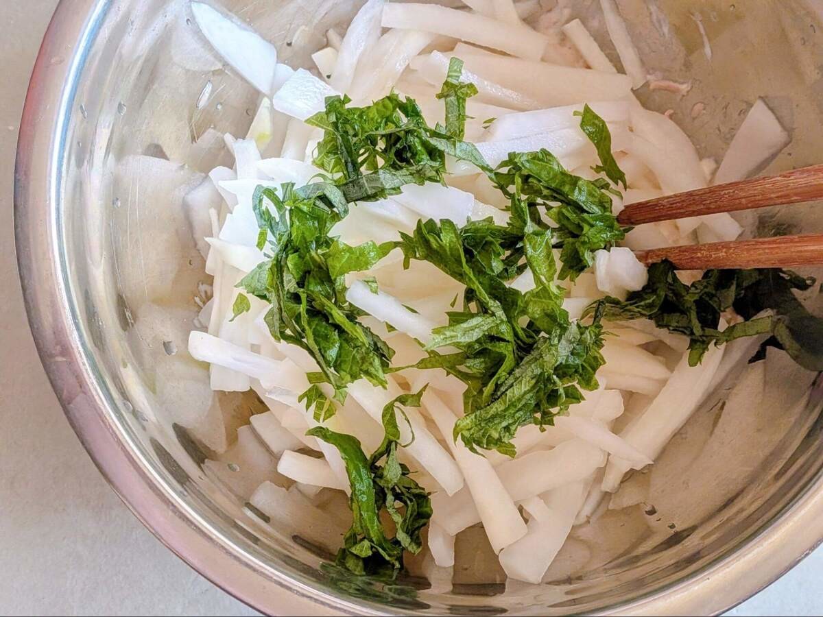 和田明日香さん「大根ツナマヨサラダ」