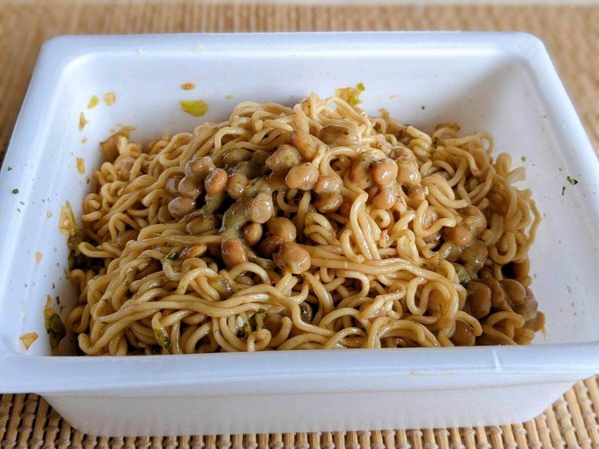 木村拓哉さん「ペヤング×納豆 アレンジ」のレシピ