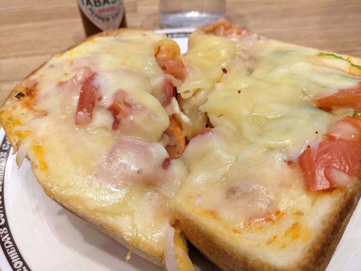 たっぷりポテトのピザトースト