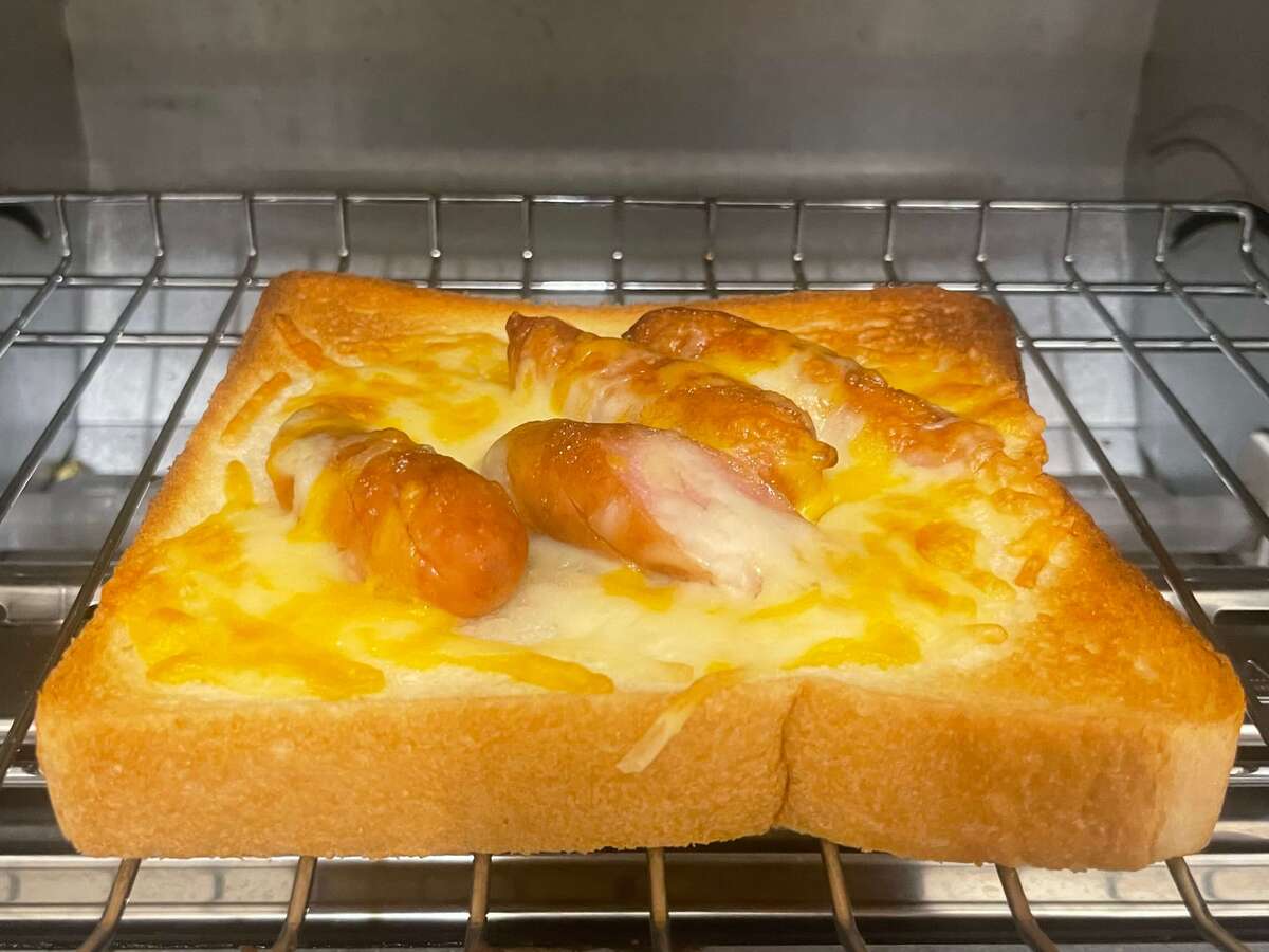 キッコーマン「チーズとろけるオープンホットドッグ」