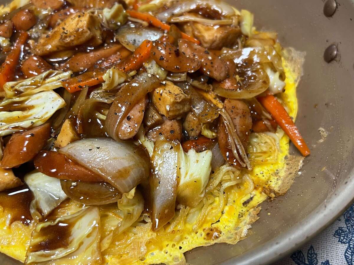 「卵とじあんかけ焼きそば」