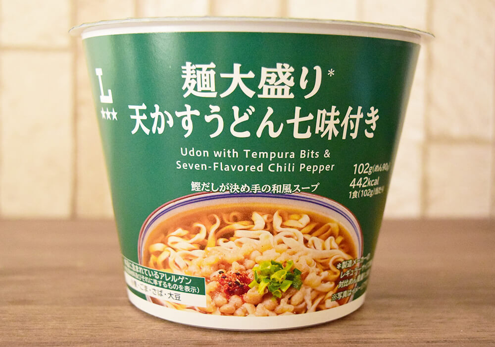 ローソン「麺大盛り 天かすうどん 七味付き」