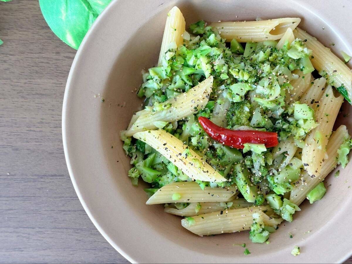 和田明日香さん「削りブロッコリーソースのパスタ」のレシピ
