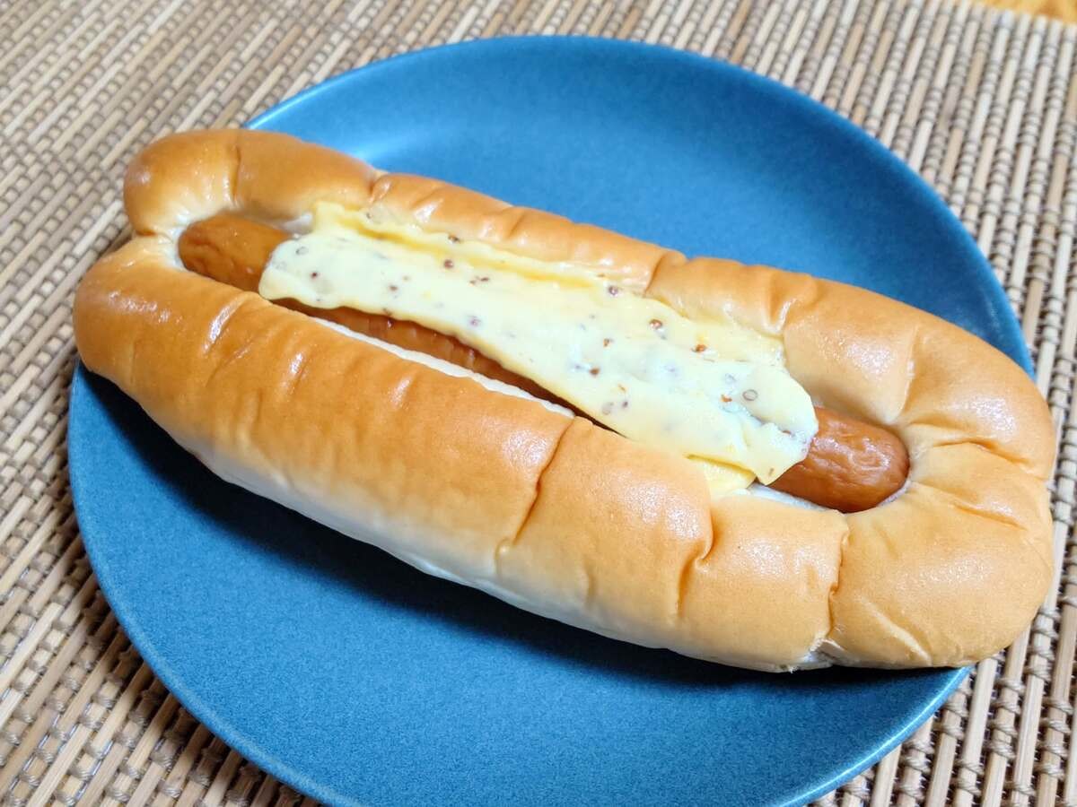 ソーセージパン