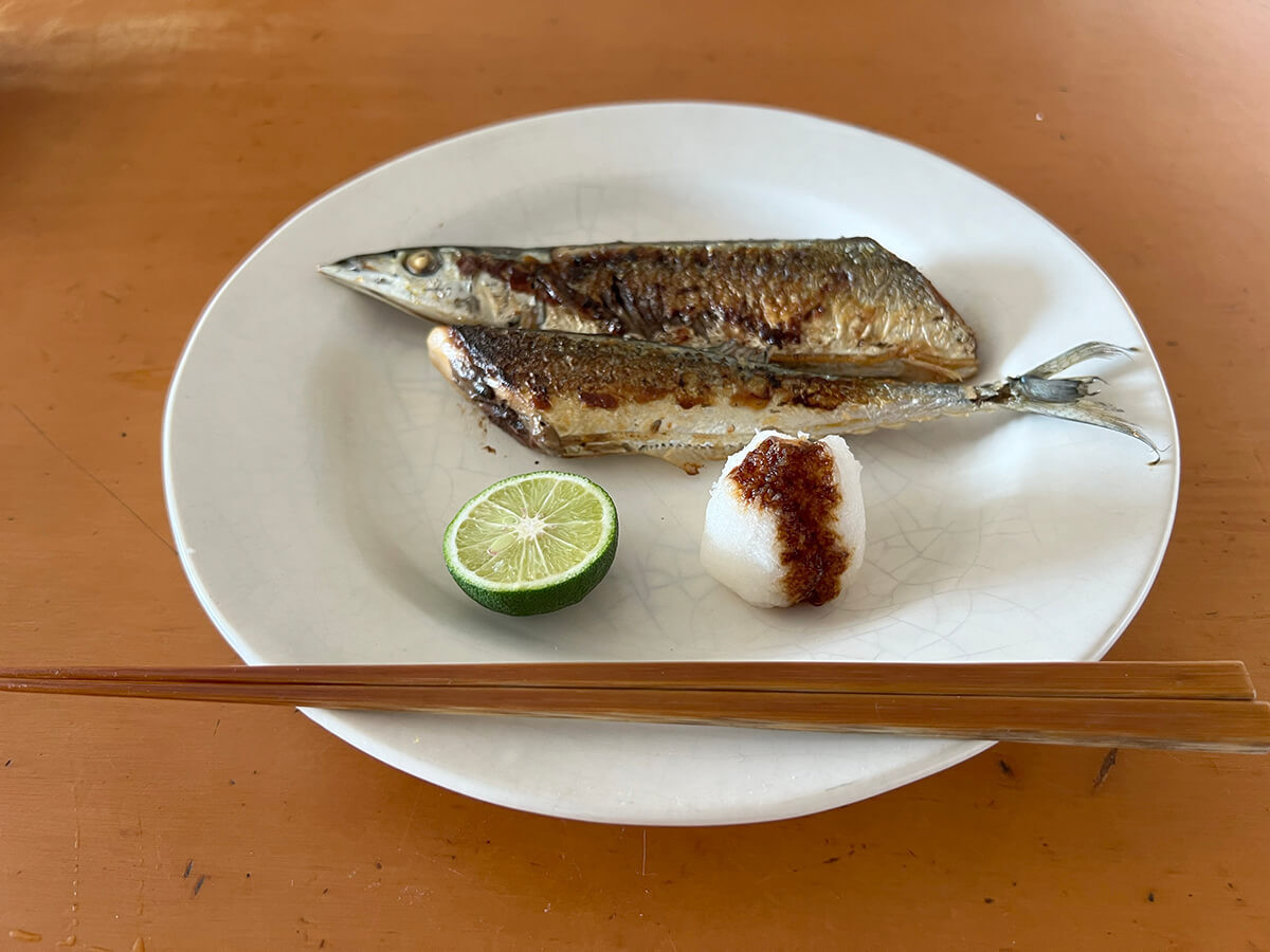 サンマの塩焼き＆炊き込みご飯