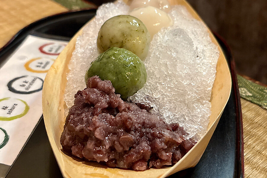 「ともえ庵」の珍しいたい焼き