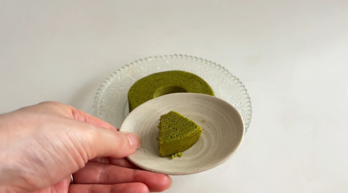 シャトレーゼ「バウムクーヘンすこやかの樹 宇治抹茶」