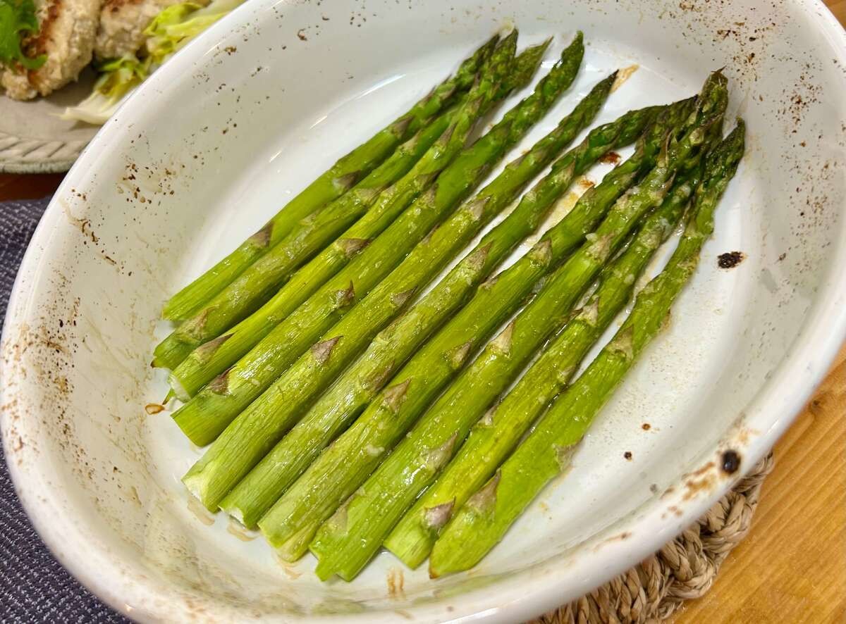 まりこさん「焼きアスパラ」