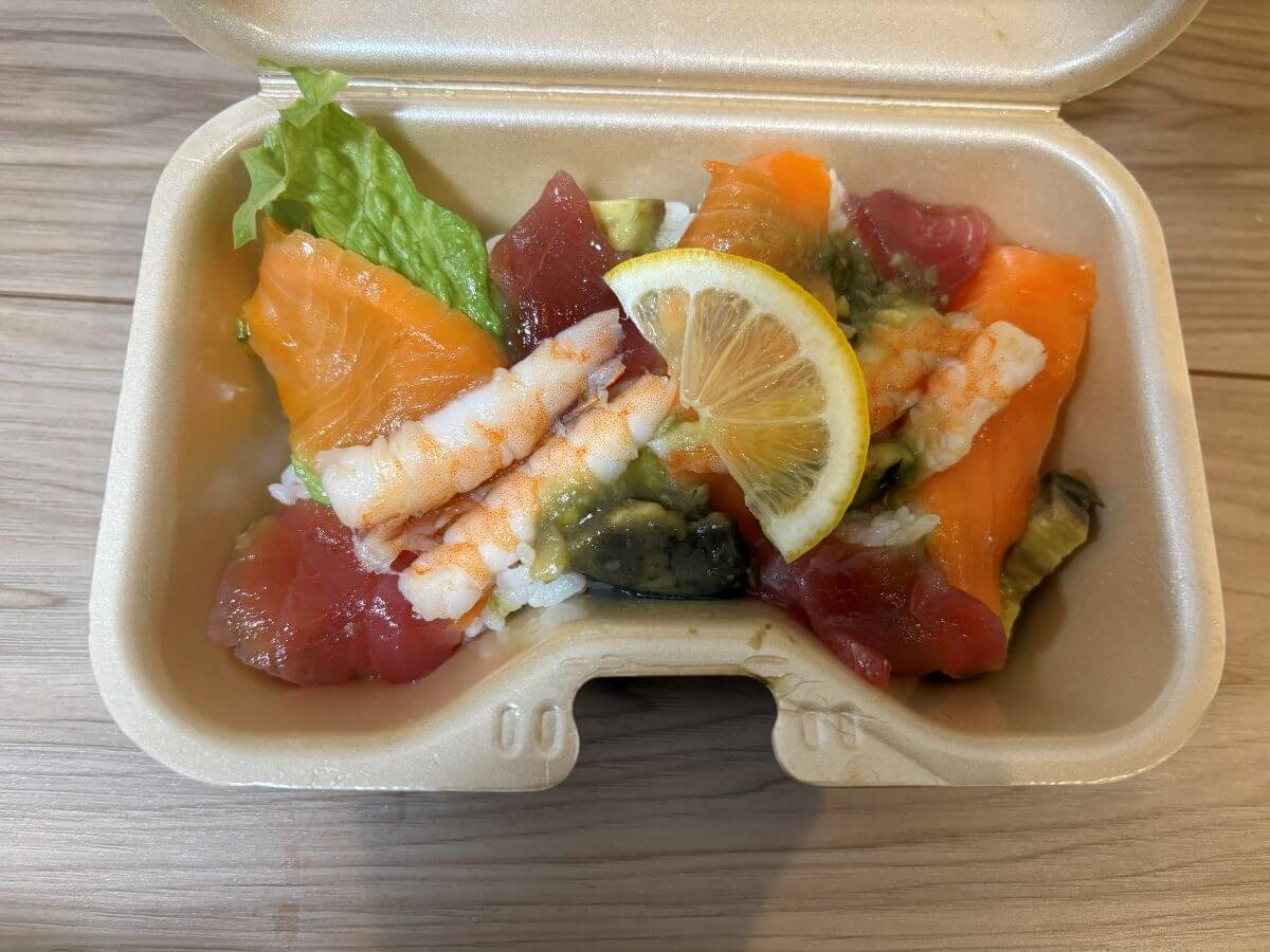 1.幸唐 若鶏ももからあげ テレビでも紹介された人気お惣菜!