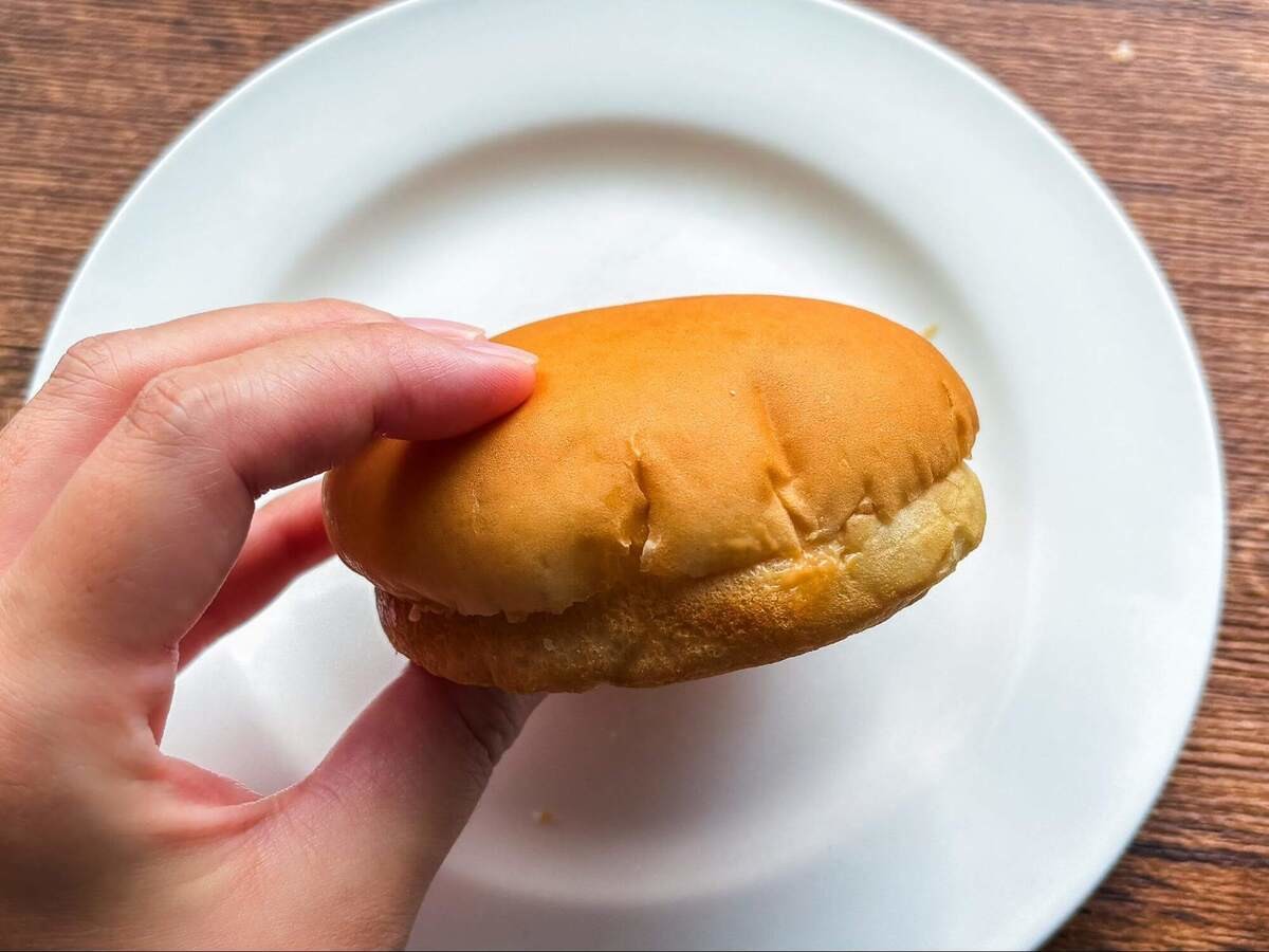 コスモスでしか買えない！専売パンを食べくらべ