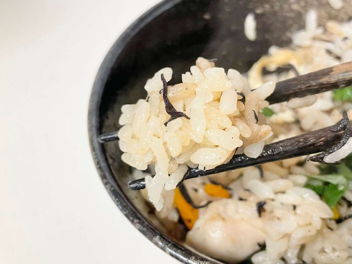 ヒガシマル公式「ひじきの炊き込みごはん」