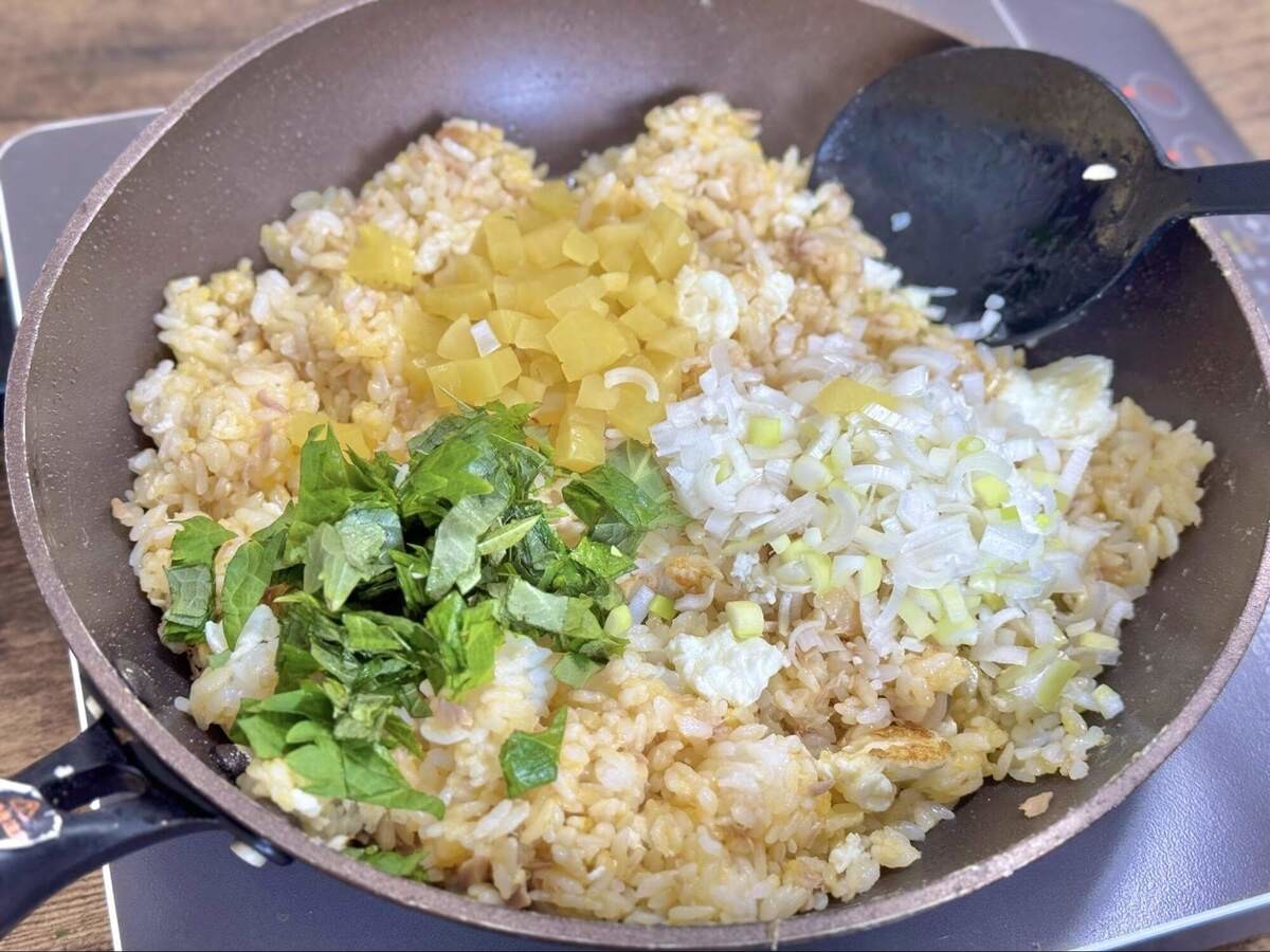 笠原将弘さん「ツナと青ジソのチャーハン」のレシピ