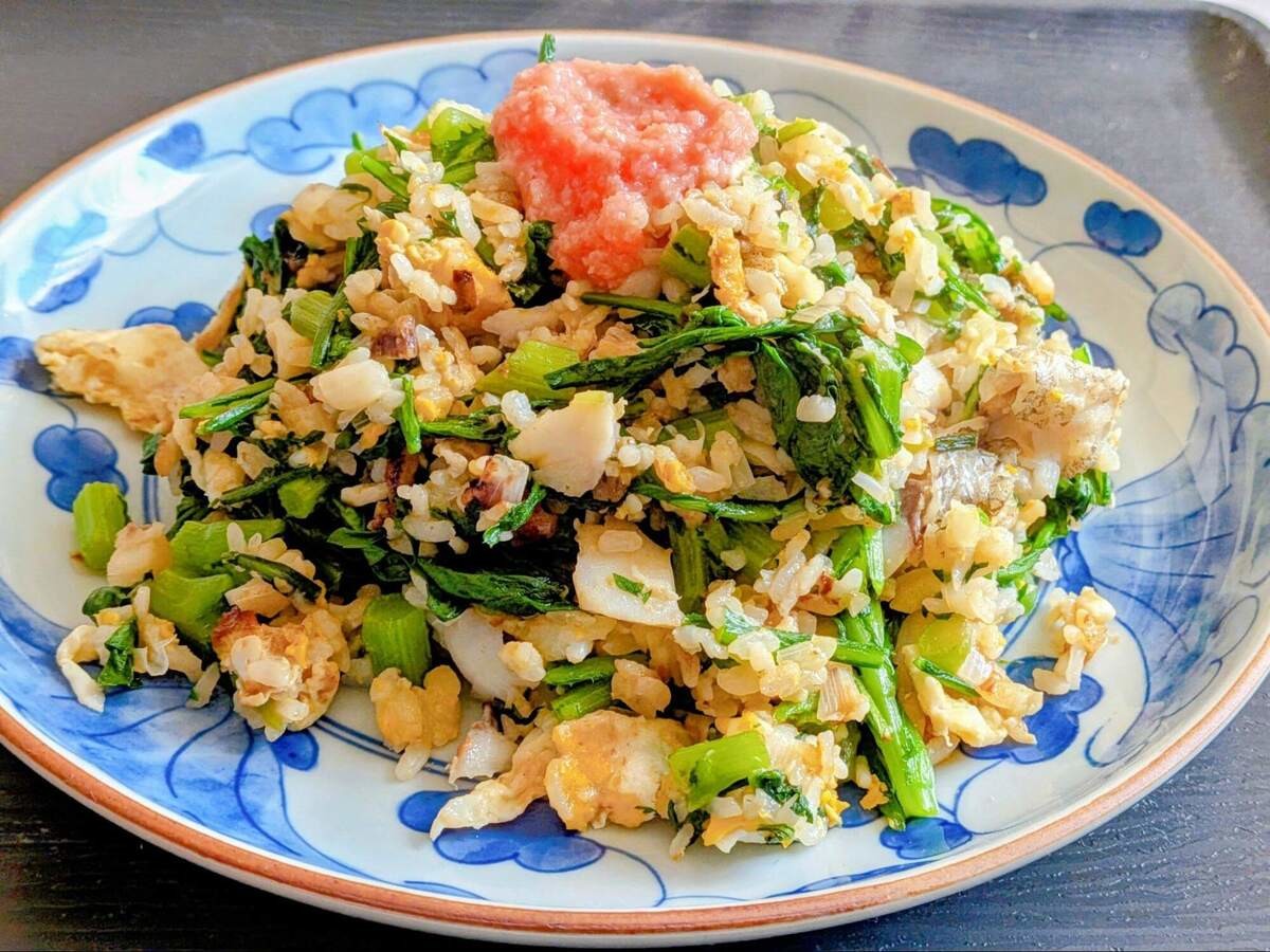 タラと春菊が美味しい！冬チャーハン