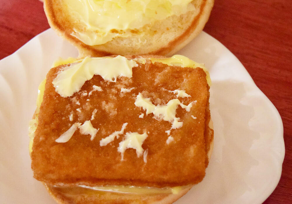 モスバーガーVSマクドナルド:フィッシュ系バーガー食べ比べ