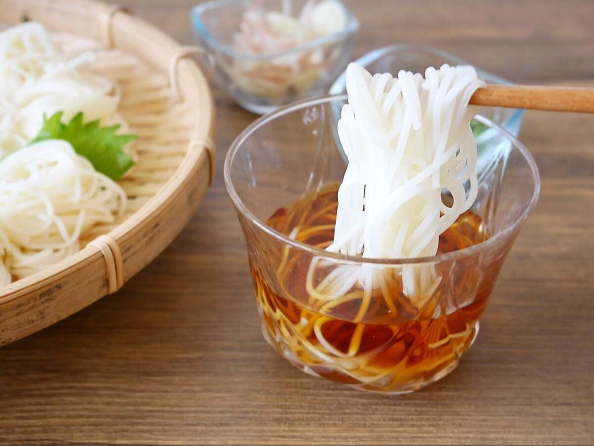 お昼ご飯「そうめんだけ」で済ませてない？