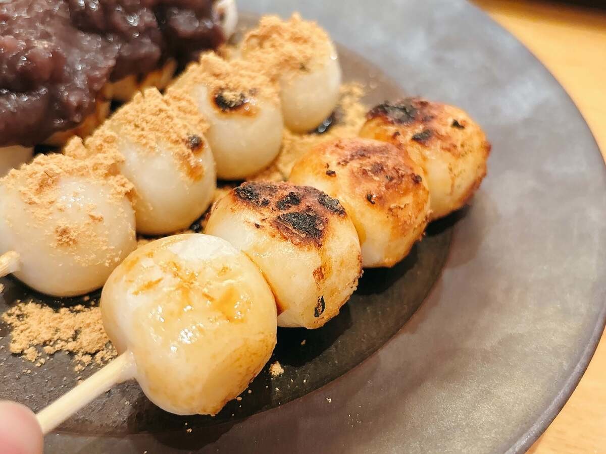 コメダの和喫茶「おかげ庵」のだんご三昧
