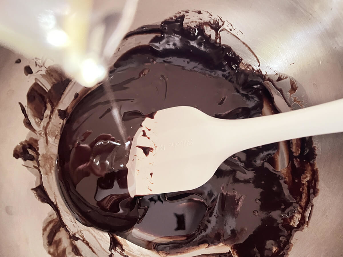 マルホン胡麻油公式「チョコトリュフ」