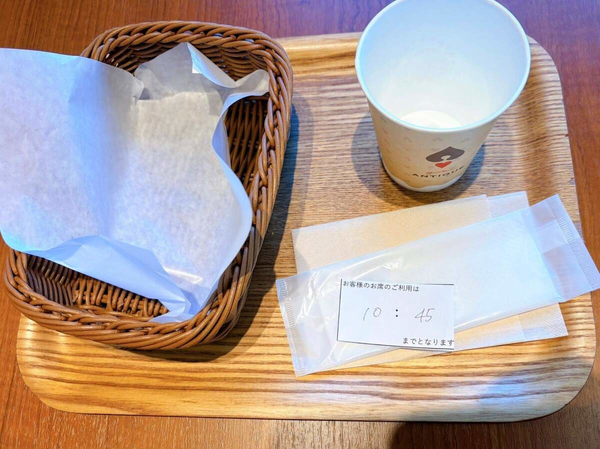 ハートブレッドアンティークのパン食べ放題モーニング