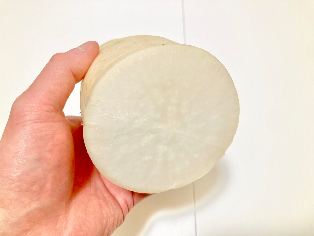 ぶよぶよ・シワシワ大根は、条件付きで食べられます