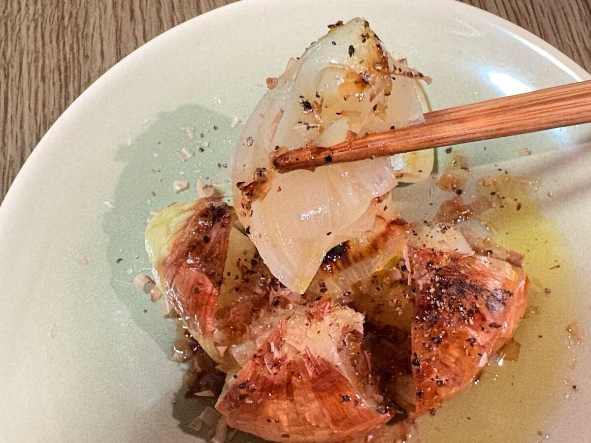 丸ごと玉ねぎのエスニック風味