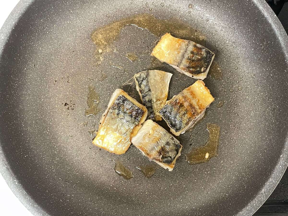 さかなクン「ギョまさばのパリッとみそだれ」