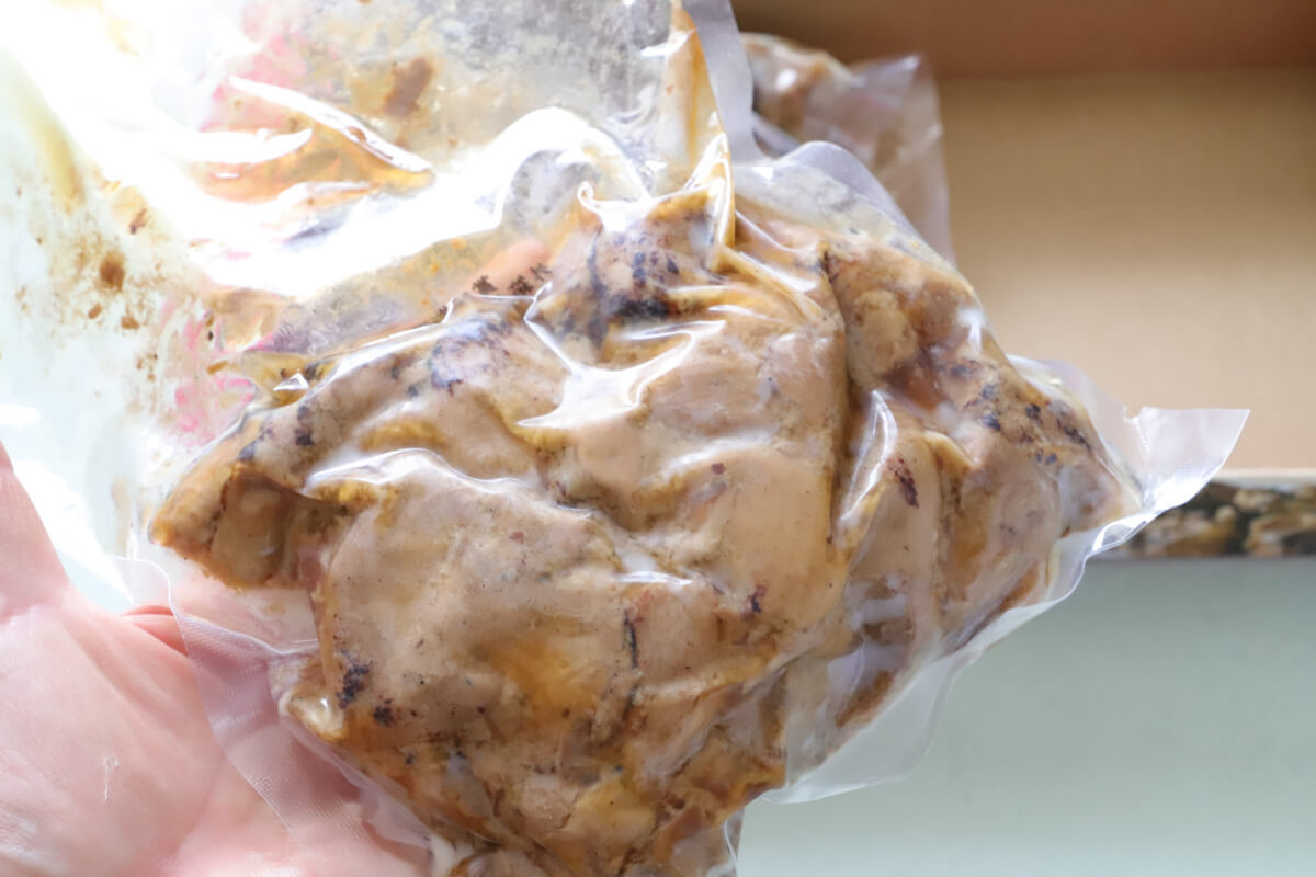 コストコおすすめ「さくらどり 炭火焼鶏とろ」