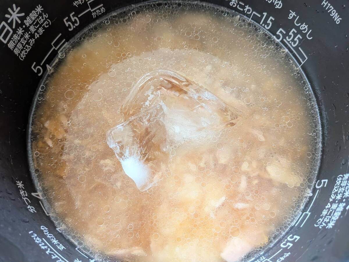 なめ茸ツナ缶の簡単釜飯