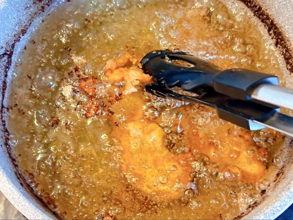 けんまさきっちんさん「鶏のから揚げ（エンザーキー）」