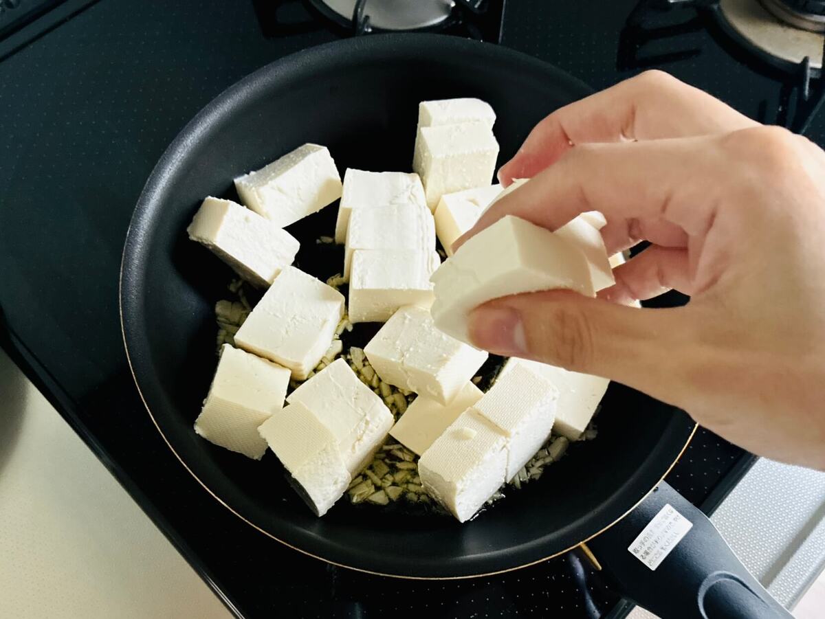 木綿豆腐のペペロンチーノ