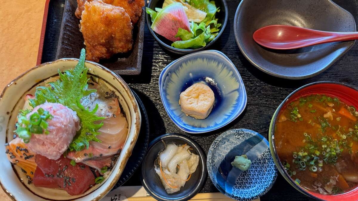 愛知県春日井市の「海鮮 信長食堂」