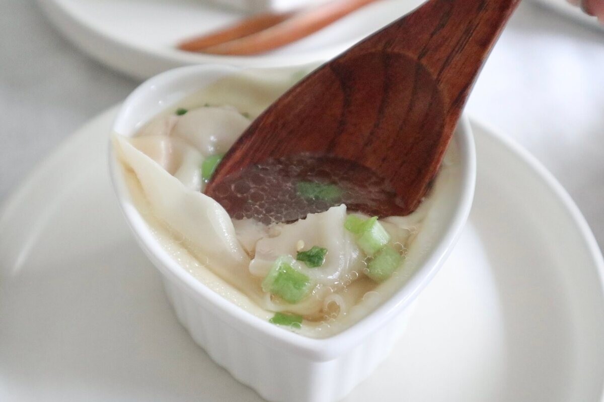 「包まないカップ小籠包」のレシピ