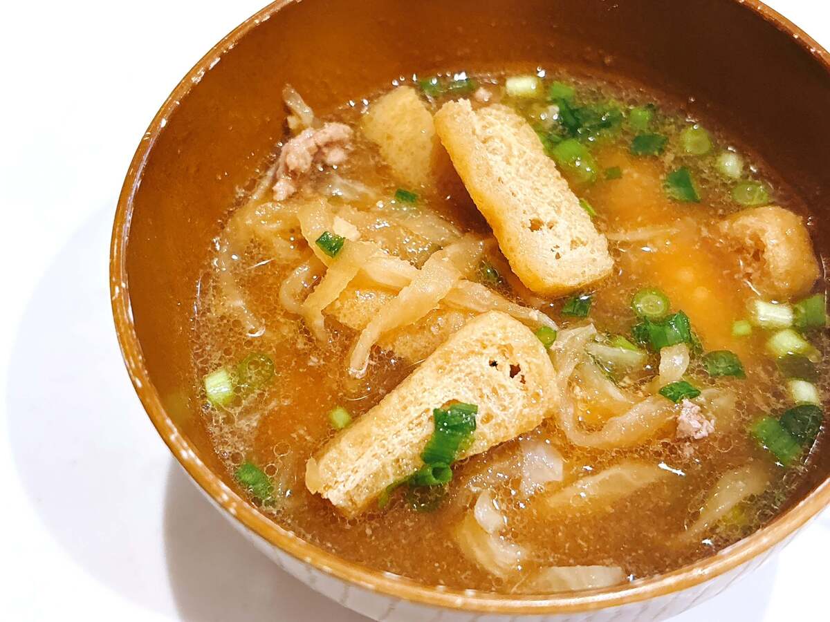 簡単すぎる「手間抜き豚汁」のレシピ