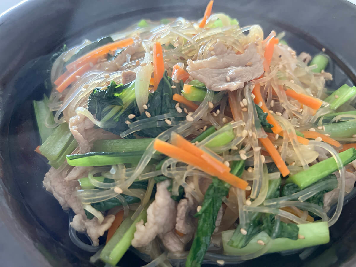 ヒガシマル醤油公式「小松菜のチャプチェ」